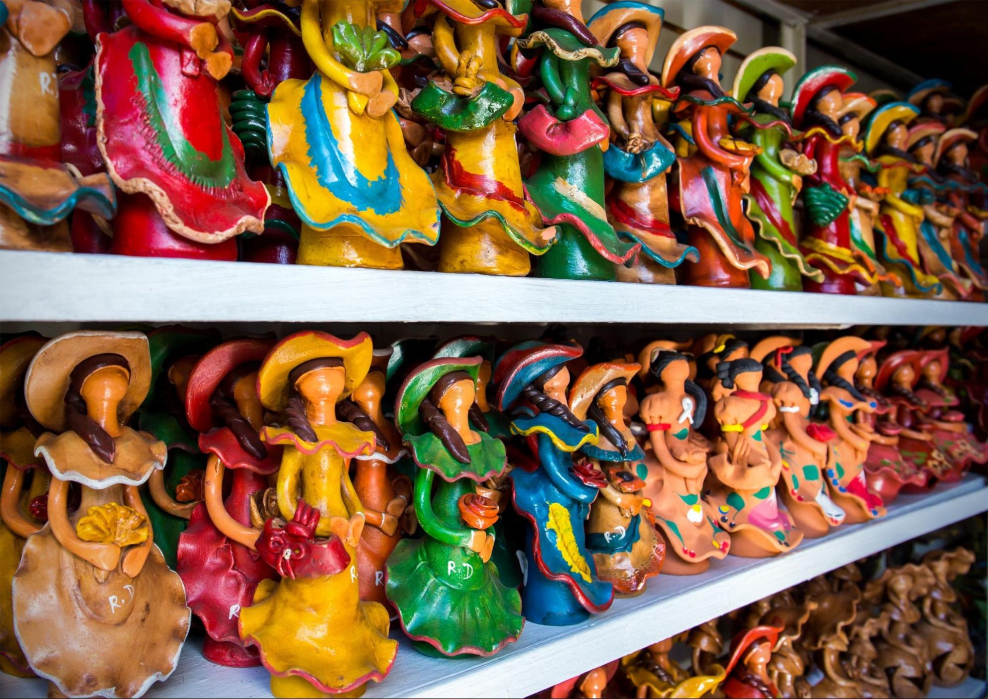 faceless dolls from dominican republic